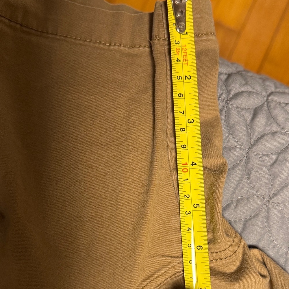 Old Navy Men’s Tan Jogger Shorts Size L - Picture 4 of 7